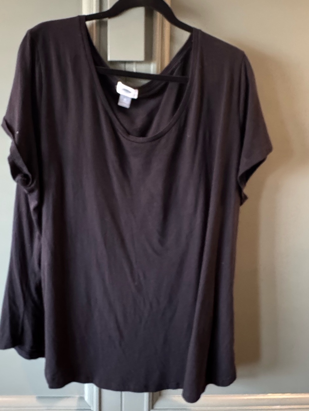 Old Navy Short Sleeve Black V-Neck Tee